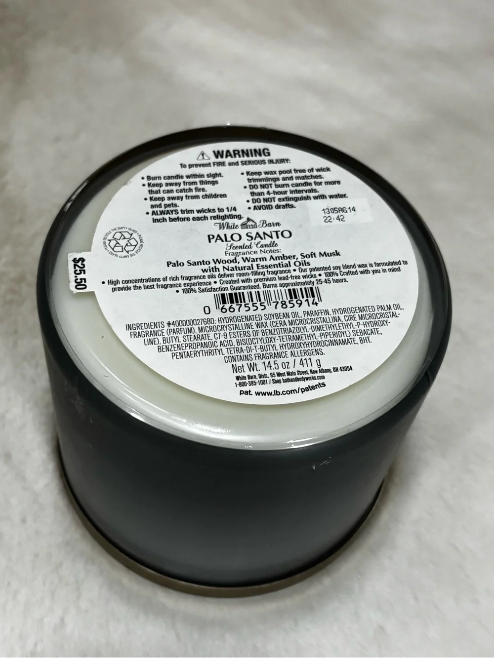 White Barn Palo Santo Candle - Picture 3 of 3